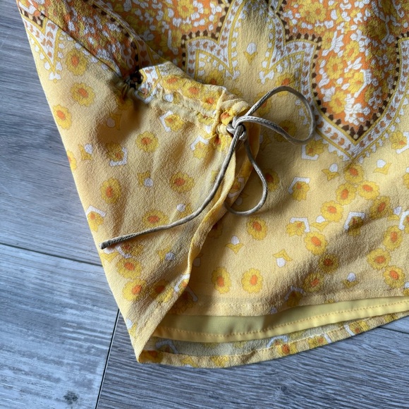 Banana Republic Yellow Floral Silk Halter Top - Picture 3 of 6